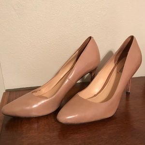 Women’s high heel shoes